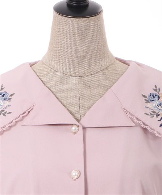 ブーケ刺繍襟ブラウス | outlet | axes femme online shop ブーケ刺繍襟ブラウス | outlet | axes femme online shop