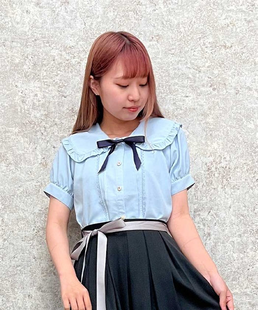 ビッグ襟デザインブラウス | outlet | axes femme online shop ビッグ襟デザインブラウス | outlet | axes femme online shop