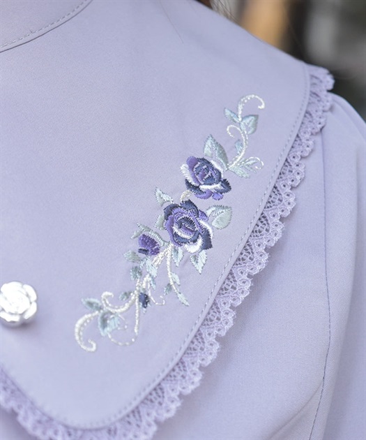 ローズ刺繍ビッグカラーブラウス | レディース服・レディース