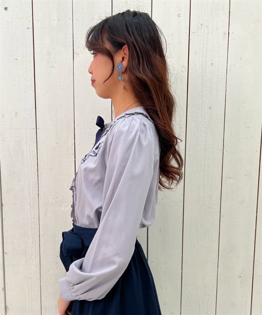 キャットシルエット刺繍ブラウス | outlet | axes femme online shop