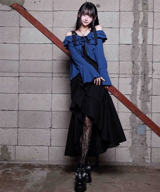 オフショルフリルトップス【予約】 | NIBBLE POISON | axes femme