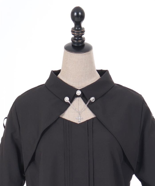 クロスチャーム付長袖ブラウス | outlet | axes femme online shop