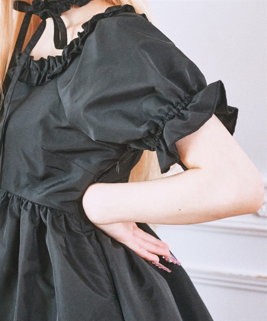 フリルチョーカーワンピース | レディース服・レディース フリルチョーカーワンピース | レディース服・レディース