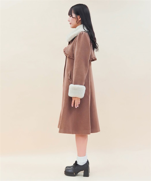 ファーティペ付ロングコート | POETIQUE | axes femme online shop ファーティペ付ロングコート | POETIQUE | axes femme online shop