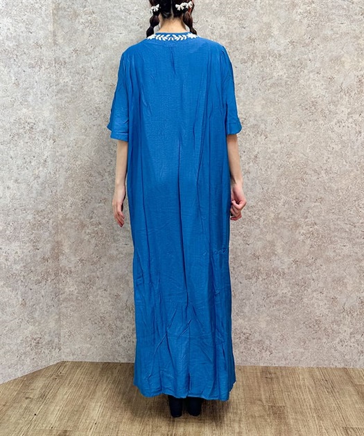 刺繍スキッパーマキシワンピース | purple label | axes femme 刺繍スキッパーマキシワンピース | purple label | axes femme