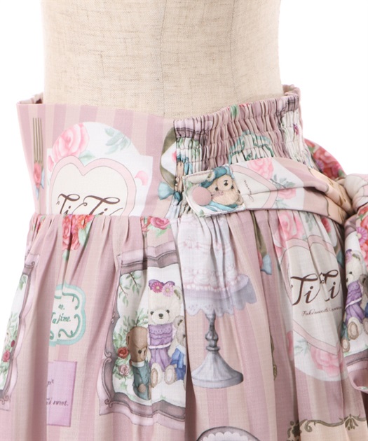 axes femme kawaii シネマフィルム柄 スカート - メルカリ