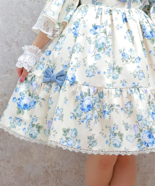 アンティークローズ柄ワンピ | kawaii | axes femme online shop