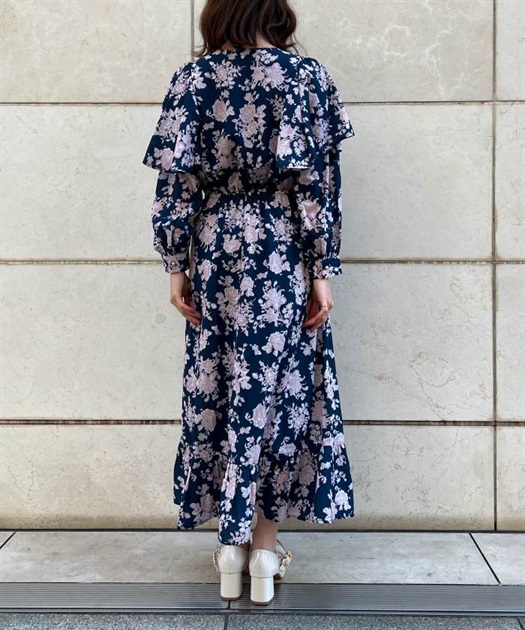 エレガンスフラワー柄ワンピース | outlet | axes femme online shop