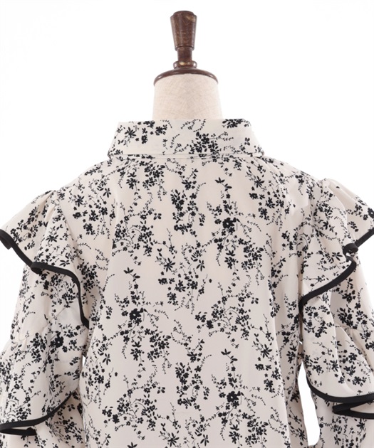 リボン付きフリル袖ブラウス | outlet | axes femme online shop リボン付きフリル袖ブラウス | outlet | axes femme online shop