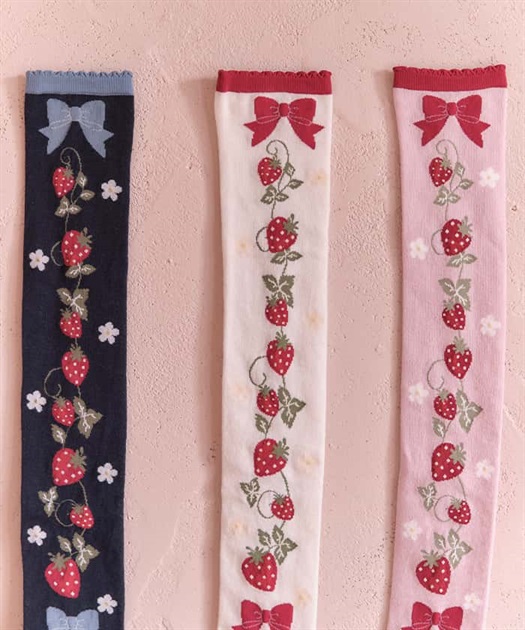 いちご柄オーバーニー | kawaii | axes femme online shop いちご柄オーバーニー | kawaii | axes femme online shop