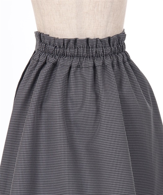 ブローチ付タックプリーツスカート | axes femme | axes femme ブローチ付タックプリーツスカート | axes femme | axes femme