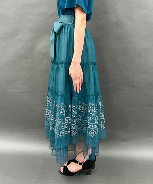 axes femme POETIQUE（アクシーズファムポエティック）の「蝶柄