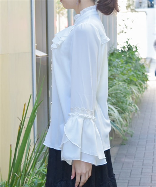 ジャボ風フリルブラウス | axes femme | axes femme online shop ジャボ風フリルブラウス | axes femme | axes femme online shop