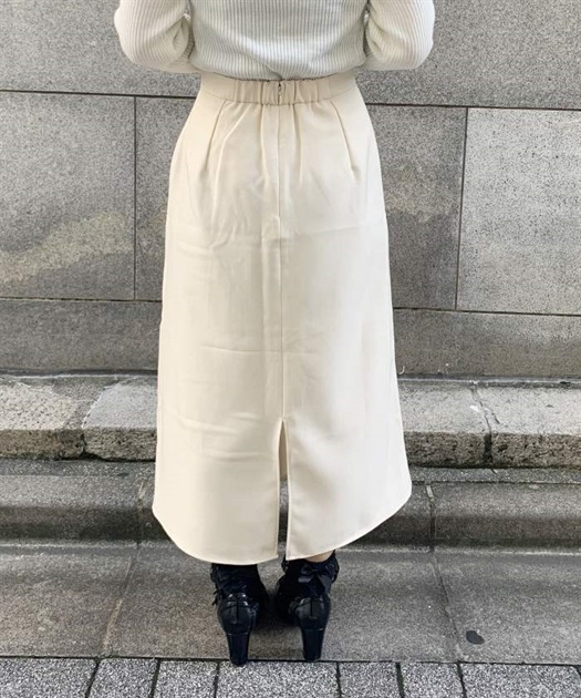 暈しボーダー×浮線綾刺繍スカート【WEB限定価格】 | AXES-X