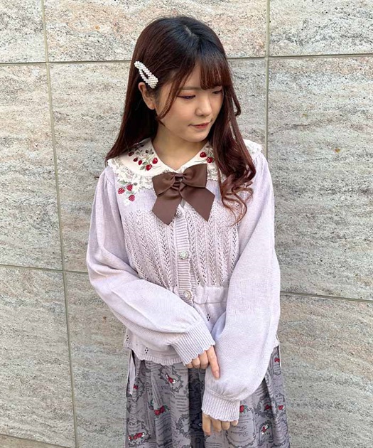 ストロベリー刺繍ニットカーディガン | outlet | axes femme ストロベリー刺繍ニットカーディガン | outlet | axes femme