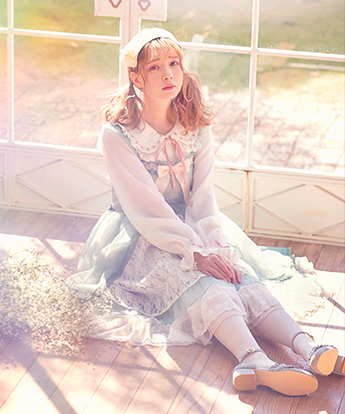 柴田あやな POETIQUE