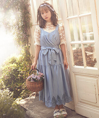 柴田あやな POETIQUE